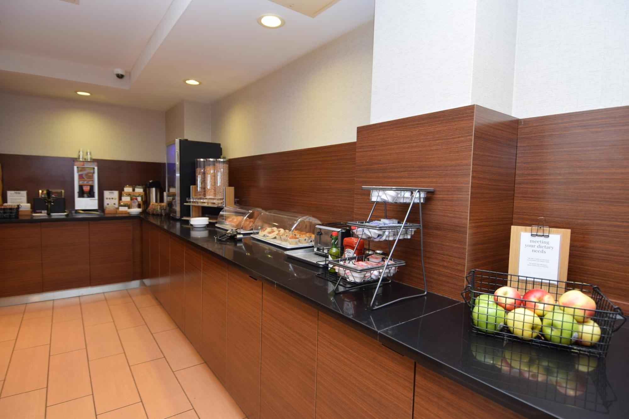 Fairfield Inn By Marriot Бингемтон Экстерьер фото
